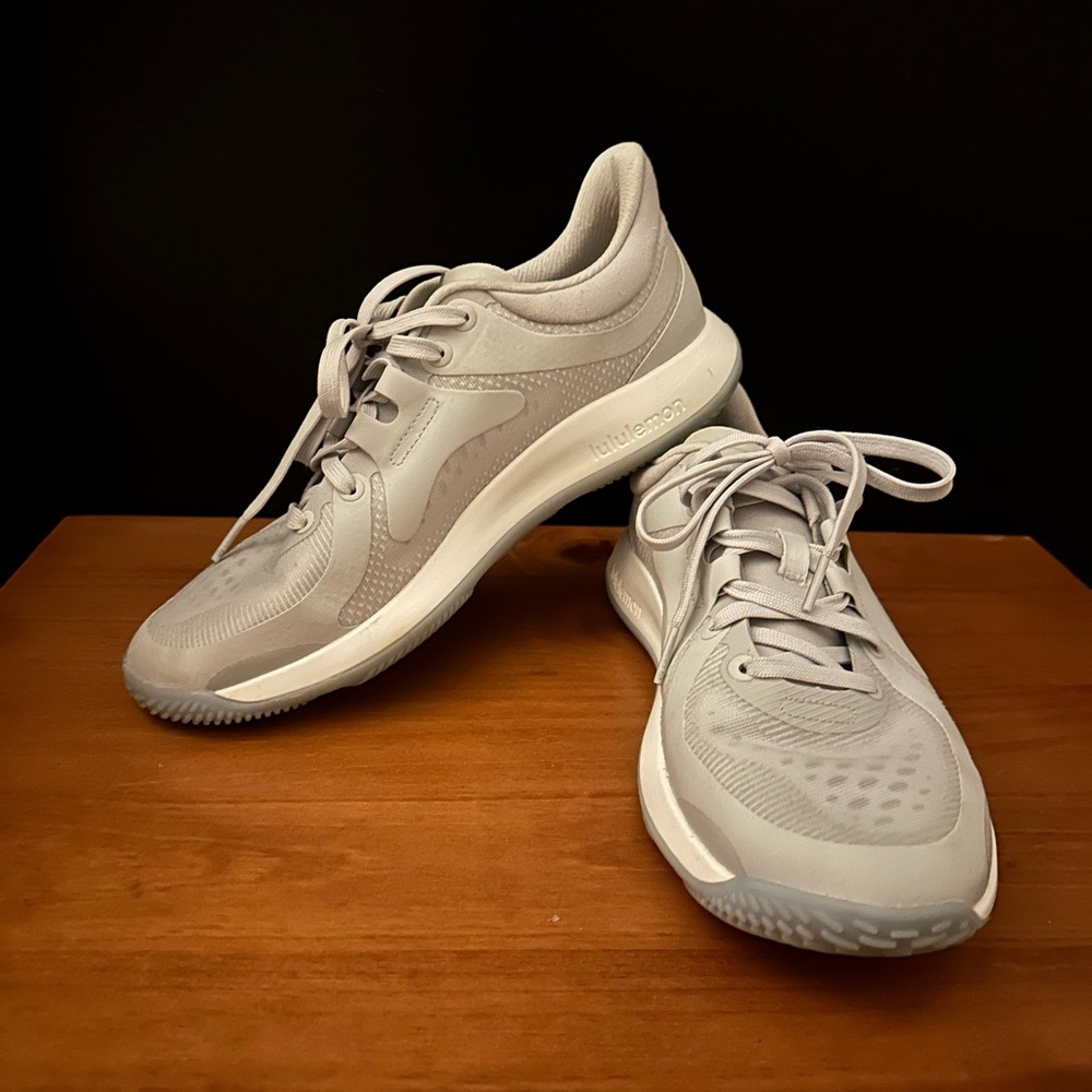 lululemon athletica Women’s Light Gray Athletic Shoes